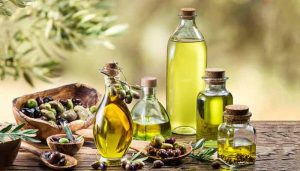 استفاده آسان از روغن زیتون برای تقویت مو