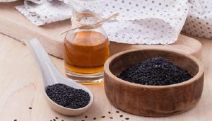 خواص سیاه دانه و عسل برای سلامتی پوست