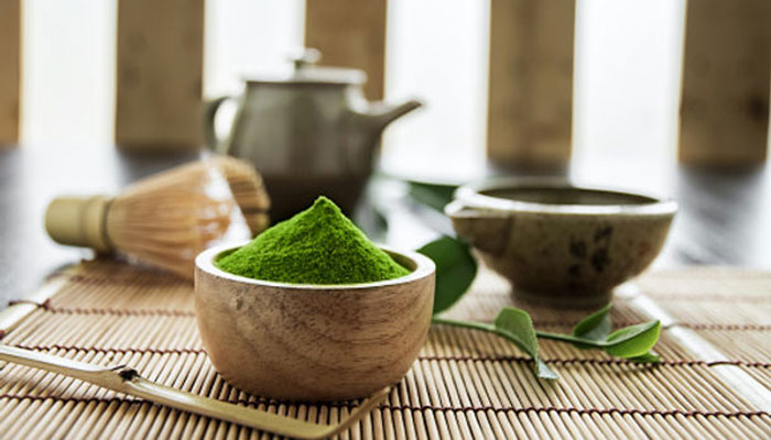 روشهای استفاده از چای سبز برای مو